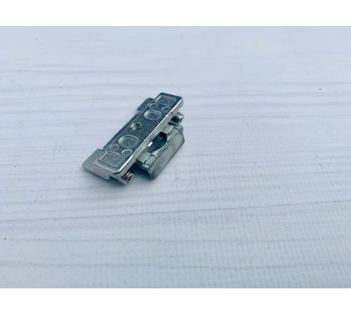 Запорная планка для цапфы регулируемая Stublina 4010.80