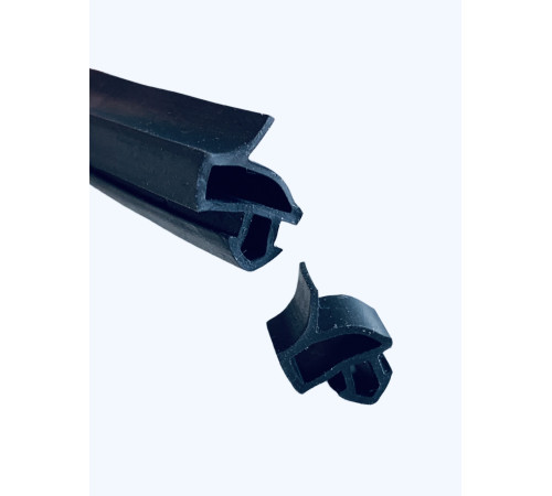 Уплотнитель для пластиковых окон и дверей WDS Salamander Winbau Wintech створка в силиконовой смазке черный 536